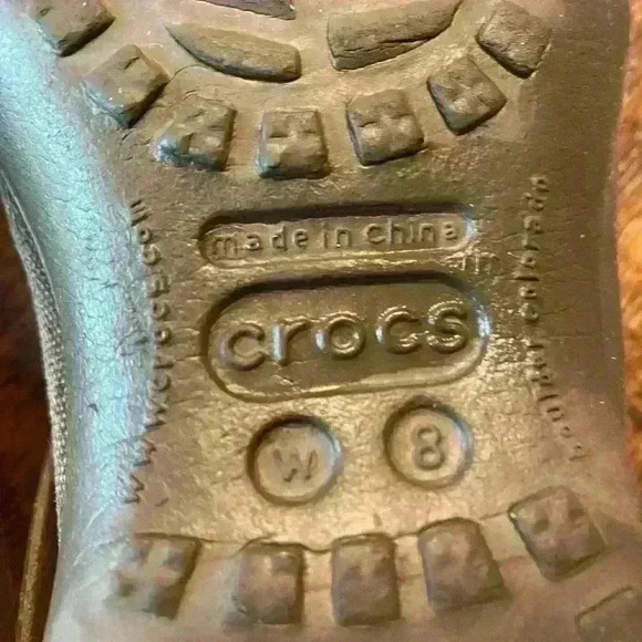 Crocs Slip On Shoes Brown Women’s Size 8 - Picture 4 of 5